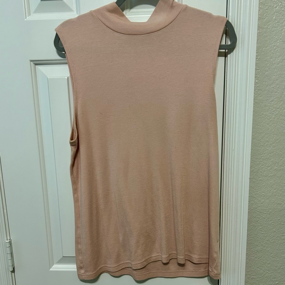 Croft & Barrow Blush Sleeveless Muscle Tee